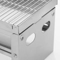 Klappbarer Campinggrill aus Edelstahl mit Tragetasche.